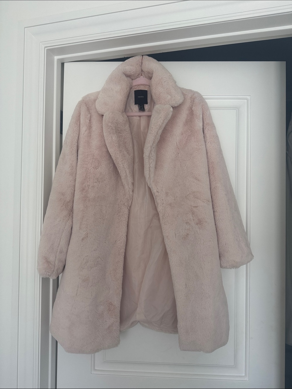 Forever 21 Women's Blush Faux Fur Coat -
